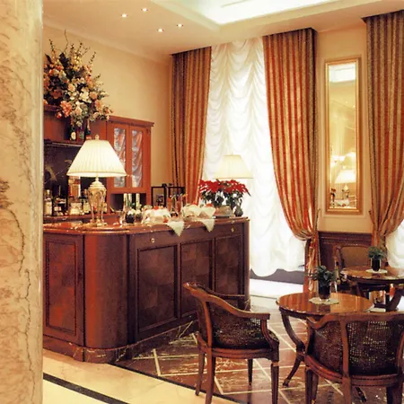 Andreola Central Hotel-2